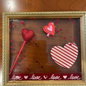 3-D HANDMADE ART SET IN RESIN ON GLASS